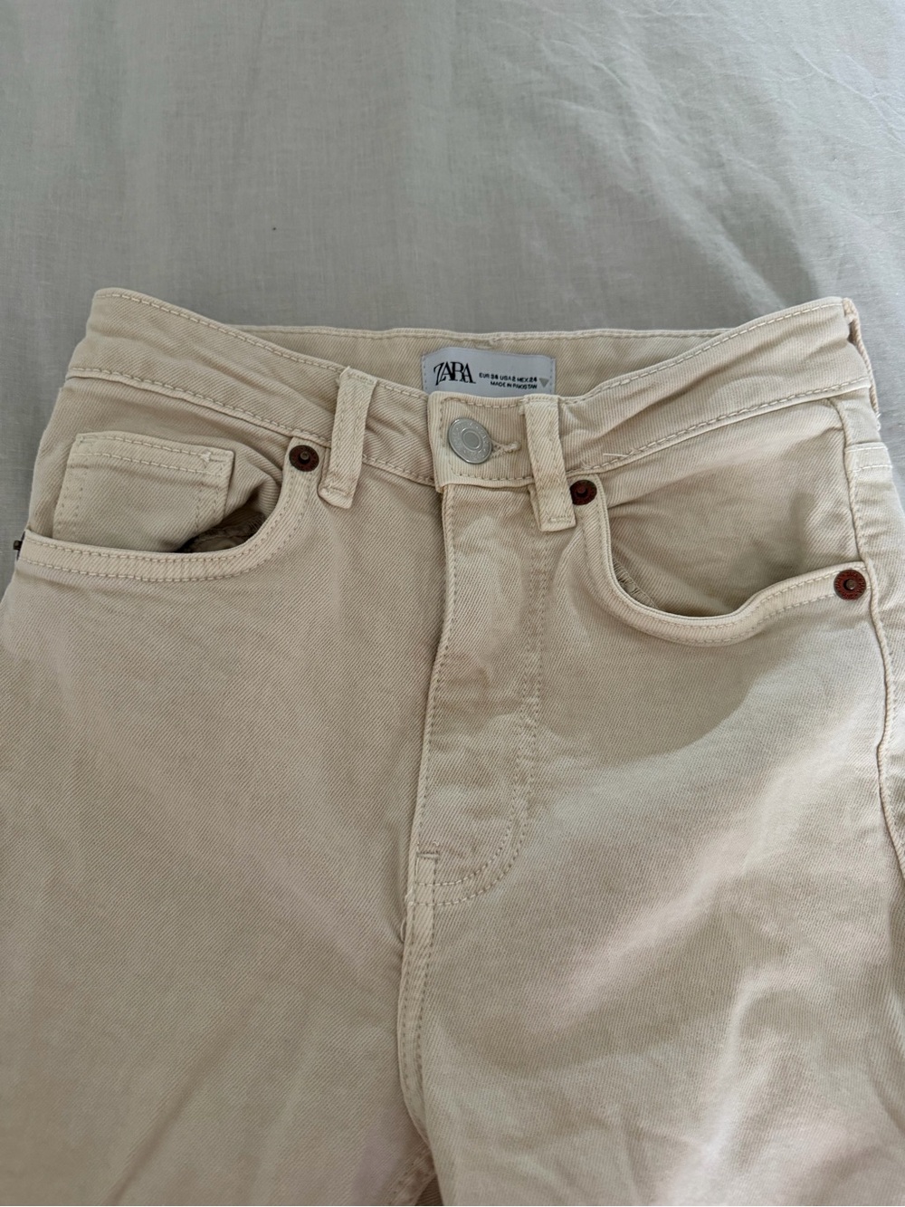 Zara Women's Cream Boot Cut Jeans